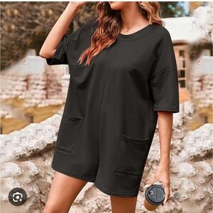 Veveret Black T Shirt Romper Reversible Oversized Deep V Pockets Boutique
